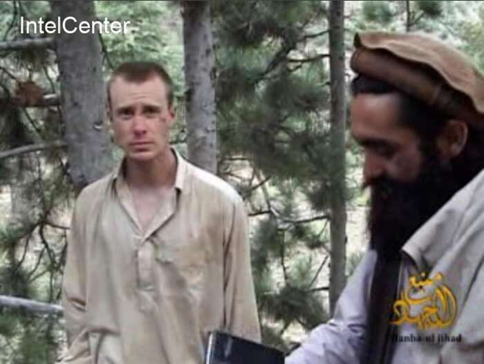 Bowe Bergdahl na tálibánském videu. Repro z vysílání NBC