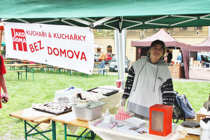Jako inspirace může sloužit organizace Jako doma, která spolupracuje se ženami bez domova. Foto web jakodoma.org