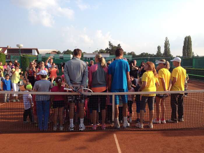 Plaťte daně, budete hvězdy. Foto Zuzana Vlasatá, DR