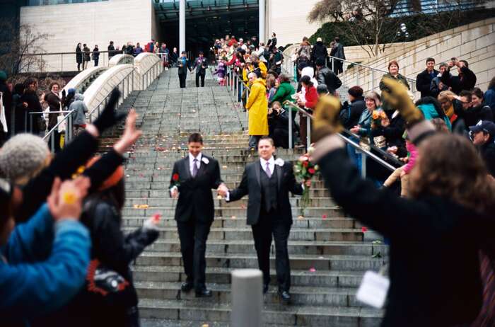Za hlavní cíl LGBT politiky je v mnoha zemích vedle obecné