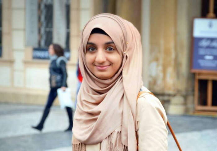 Zákaz šátků je mnohdy paradoxně totéž jako příkaz se zahalovat. Foto facebookový profil Eman Ghaleb