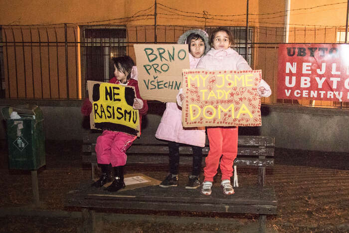 V ohrožených domech žije 105 dětí. Foto Vladimír Čičmanec