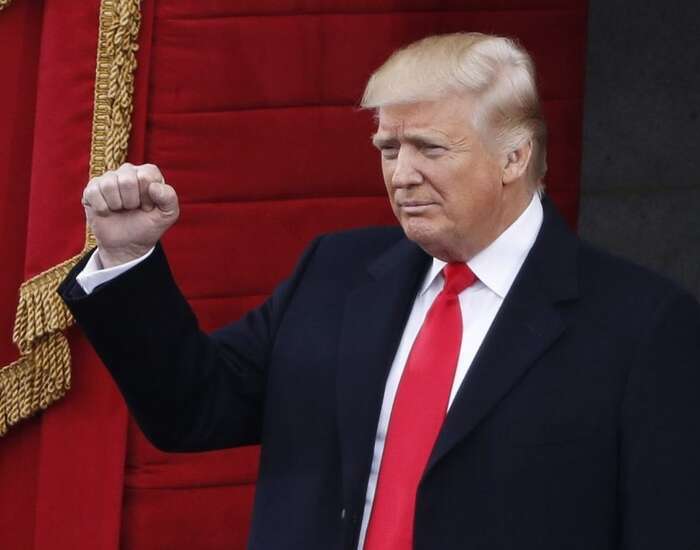 Donald Trump se ujal funkce právě před čtrnácti dny. Foto archiv PBS