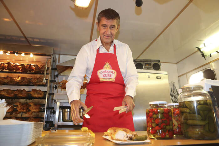 Dobrý den, vy asi nebudete z Mafry, že? Repro DR