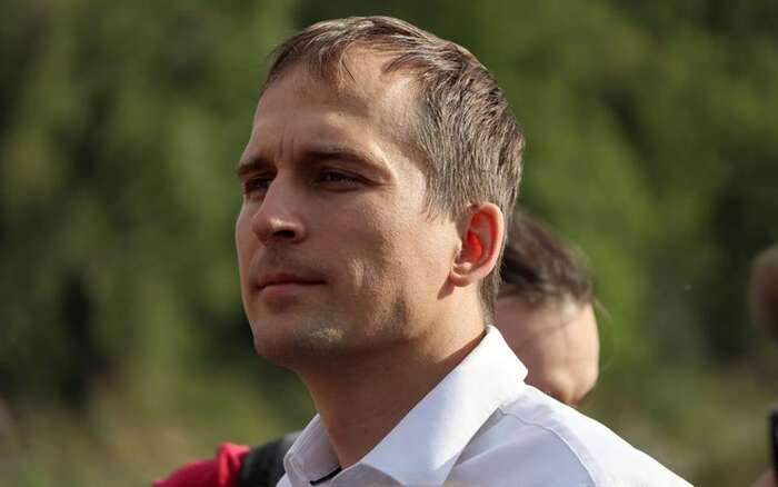 Jan Čižinský získal nejvíce preferenčních hlasů, Piráti nejvíc hlasů, Jiří Pospíšil má prý nejvíc zkušeností a všichni mají třináct mandátů. Budou se muset umět dohodnout. FB JČ