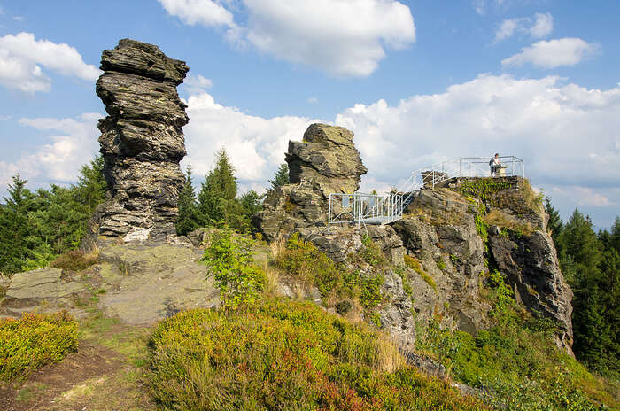 Karlovarský kraj jako učebnice geologie (přírodní památka Vysoký Kámen). Foto Wikipedia