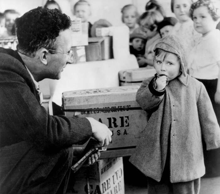 První balíky CARE dorazily do Prahy na konci června 1946. Foto CARE, Vídeň