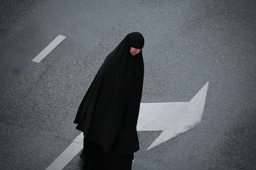 Ibrahím Išag se sama vyjádřila, že neměla od islámu jak odpadnout, když nikdy muslimkou nebyla. Foto janjochemo, flickr.com