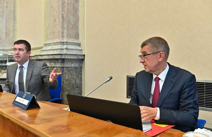 Nebýt dusivého spojení s Babišem mohla by dnes ČSSD rozkvést. Sitauce dává plně za pravdu jejímu dlouhodobému programu, k němuž se najednou hlásí i liberálové. Foto Úřad vlády