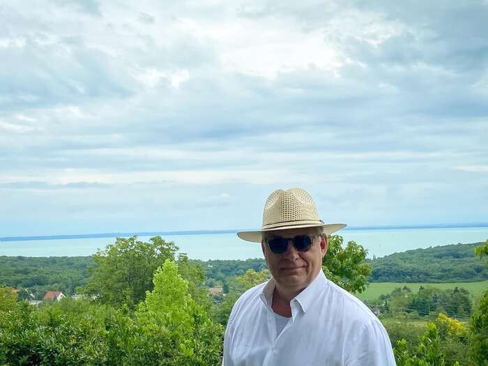 Fotografii sdílel maďarský premiér na svém facebooku před několika dny s komentářem „Více Balatonu, méně Bruselu.“ Foto FB Viktor Orbán