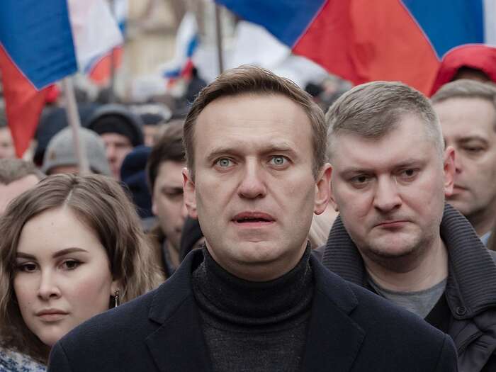 V ruské národní paměti je význam oběti, ve smyslu osoby, která má být odstraněna, měřen významem toho, kdo o její život usiluje. Měl-li se Navalnyj stát obětí Putina a jeho lidí, přijme jej ruská provincie jako jednu z možných alternativ nynějšího vedení státu snáze, než zůstal-li by pouze moskevským intelektuálem s jinými starostmi, než jaké mají oni sami. Foto Michał Siergiejevicz, flickr