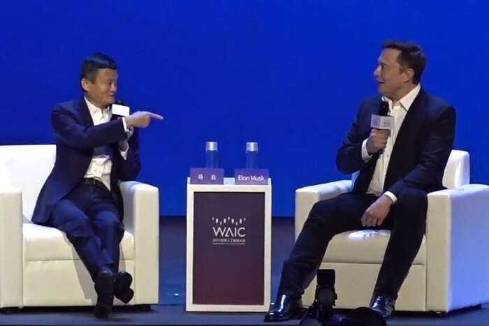 Zatímco Jack Ma vloni na čas „zmizel“, jeho partner z debaty o kybernetice konané v Číně v roce 2019 Elon Musk zatím ještě zůstává „přítelem“ pekingského režimu. Repro DR