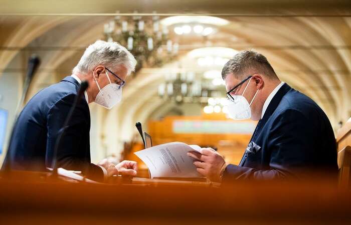 Senátoři hodiny debatovali o korespondenční volbě, samou podstatou nového volebního zákona se prakticky nezabývali. Foto Senát PČR